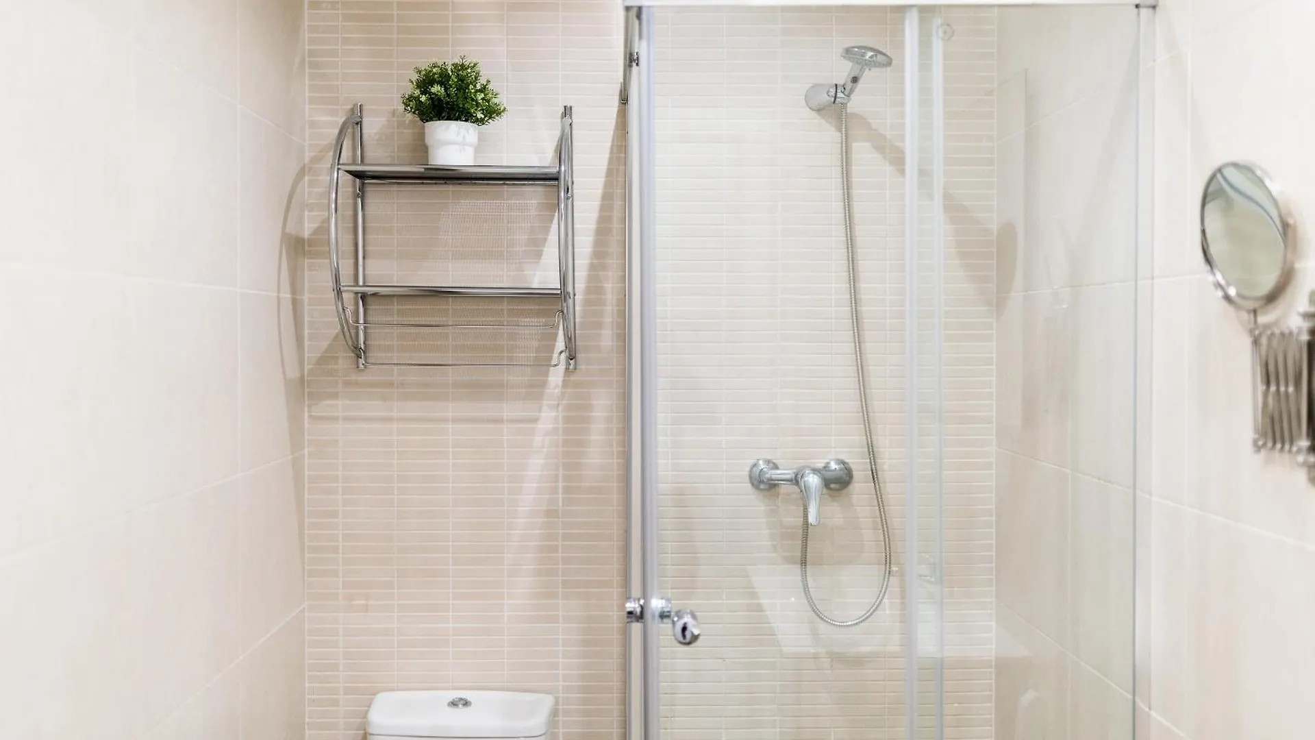 Wekey Homes Granada, Elvira Suites Centro