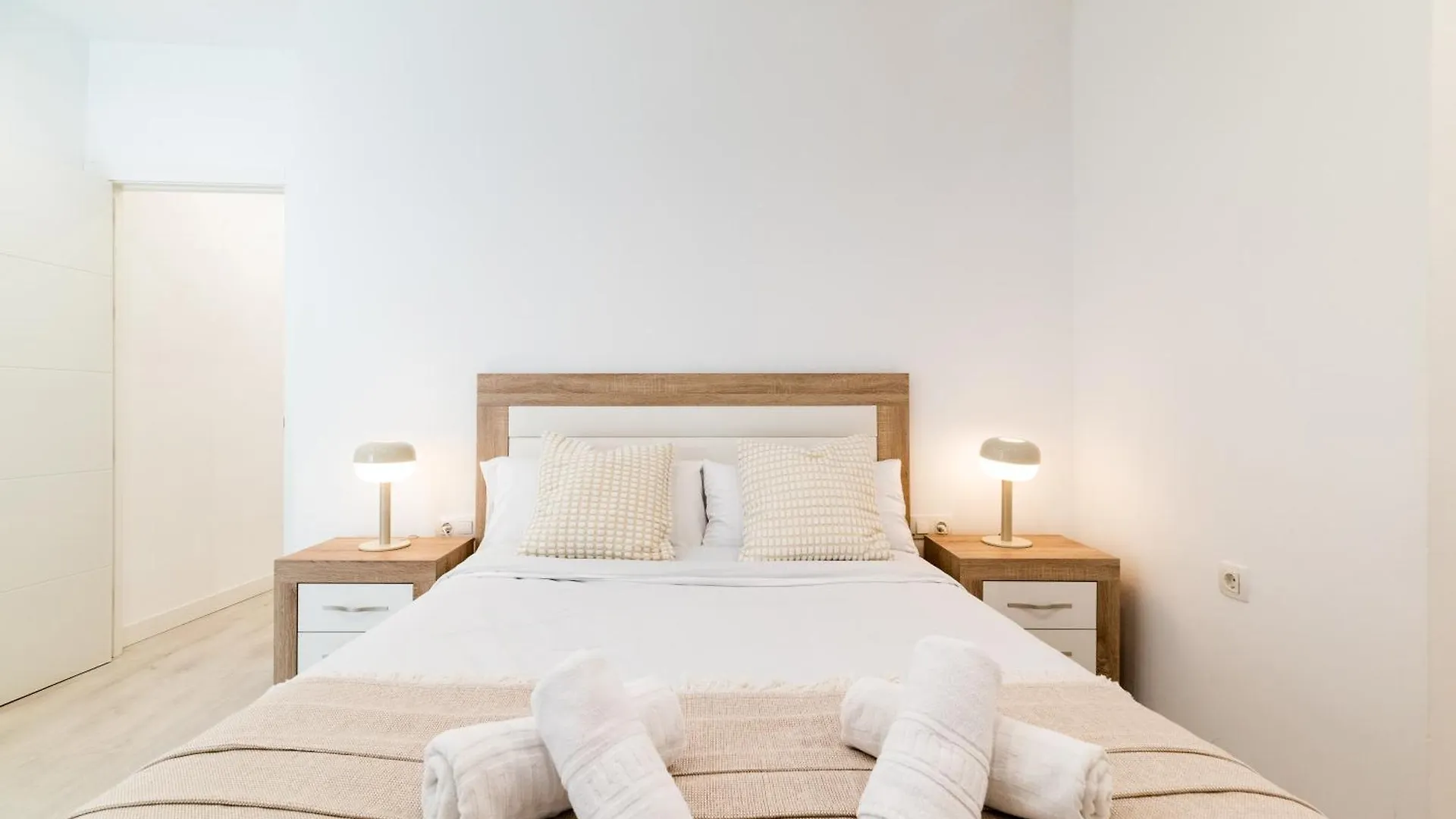 Wekey Homes Granada, Elvira Suites Centro
