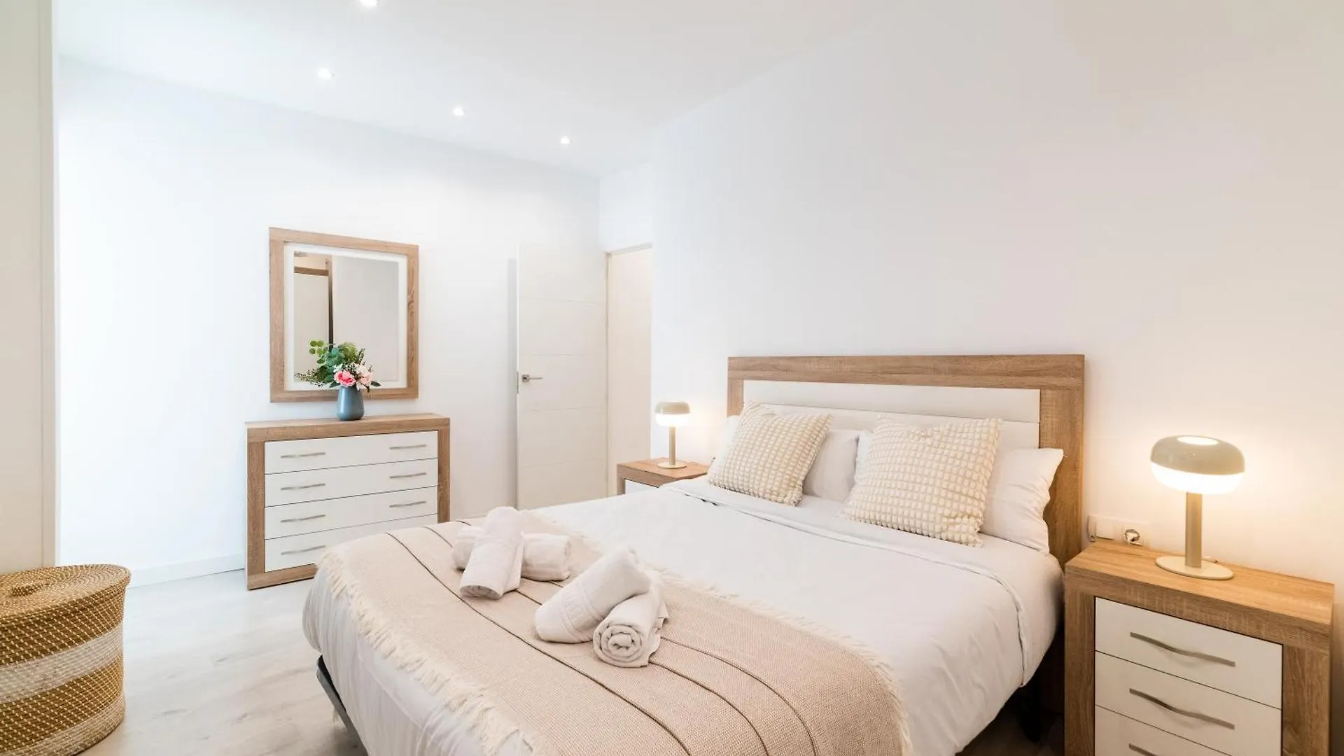 Wekey Homes Granada, Elvira Suites Centro Granada