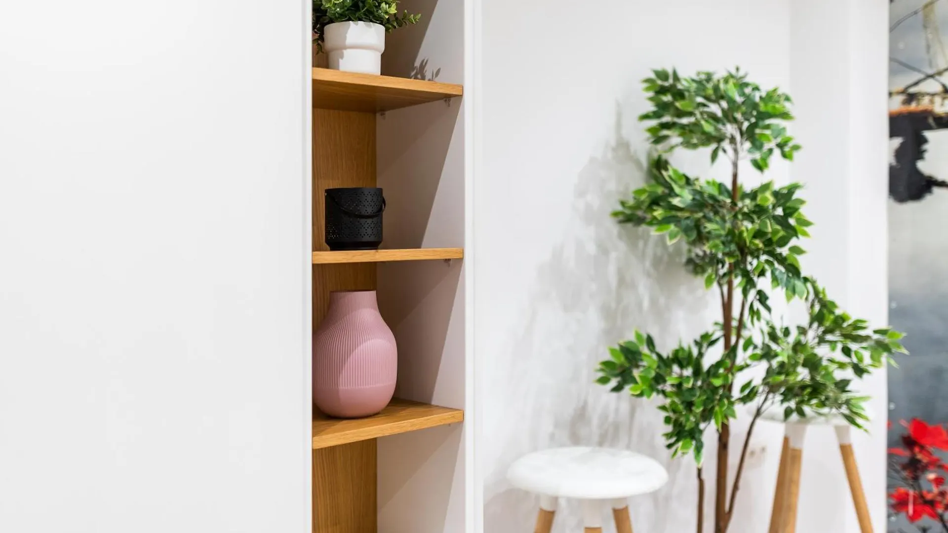 Apartment Wekey Homes Granada, Elvira Suites Centro Spain