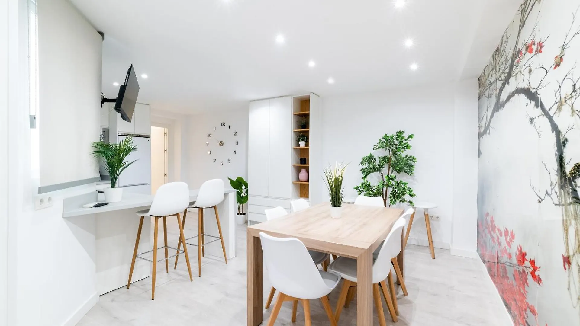 Wekey Homes Granada, Elvira Suites Centro